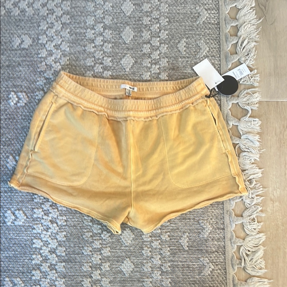 🏖️Amuse Society Just Chill Athletic Shorts with Elastic Waistband. Hippy vibes.